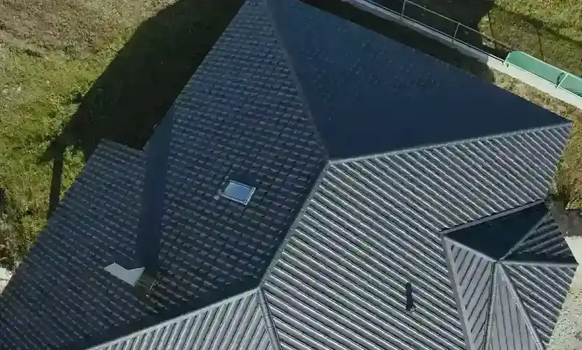 types of meta roofing