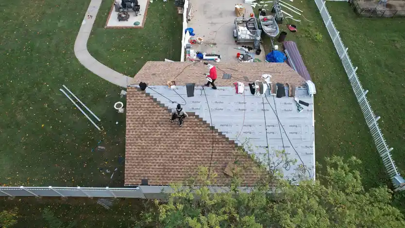 Supporting photo documenting the Whispering Ridges shingle roofing project
